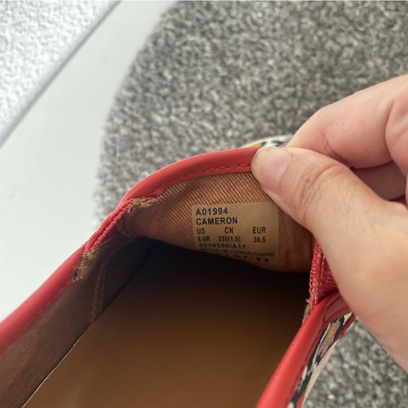 COACH Cameron Womens Chalk/Coral/Multi Slip On Loafer Shoes size 6.5 - Picture 4 of 9